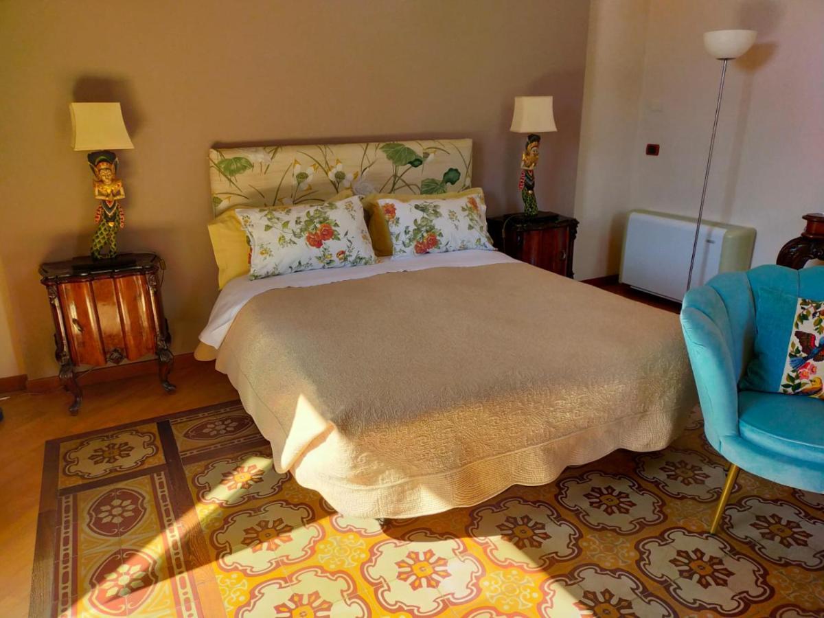 Crociferi B&B Catania Bagian luar foto